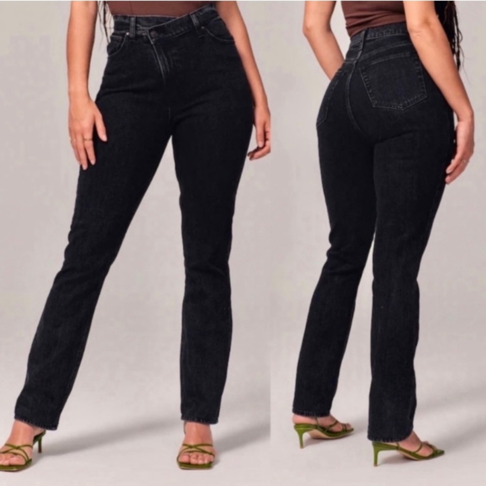 Abercrombie & Fitch The 90s Slim Straight Ultra High Rise Black Jeans - Picture 16 of 16
